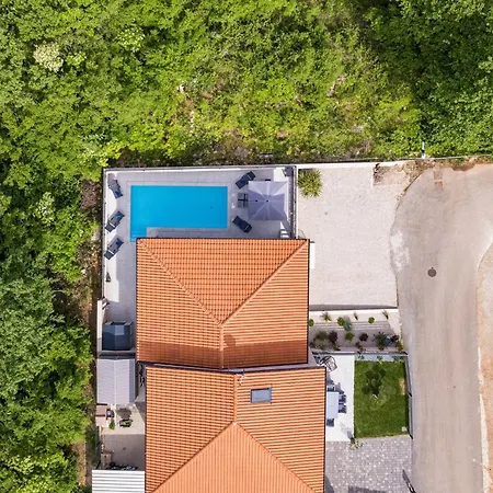 Villa In